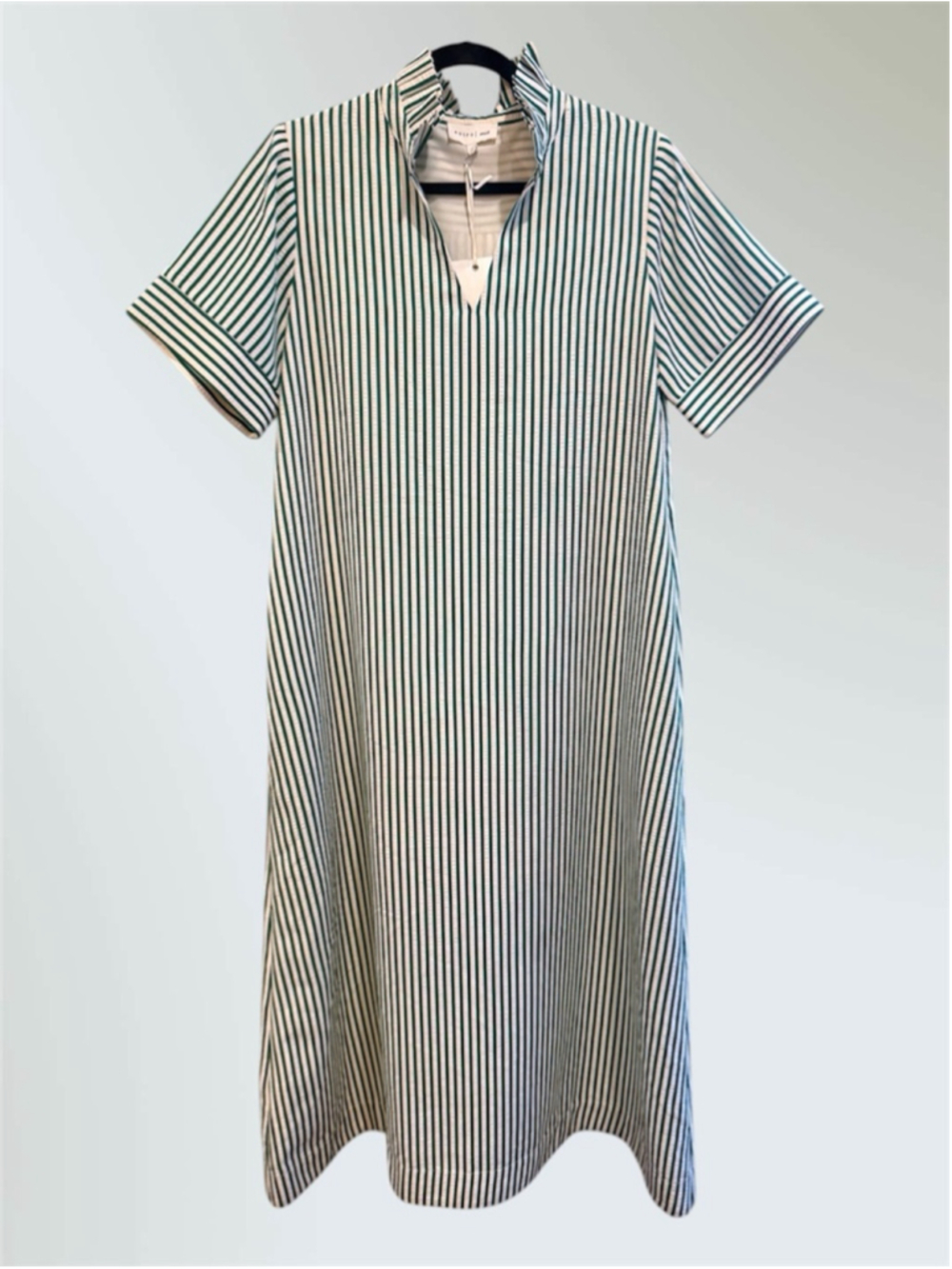 Entro Stripe Midi Dress in Green Size S
